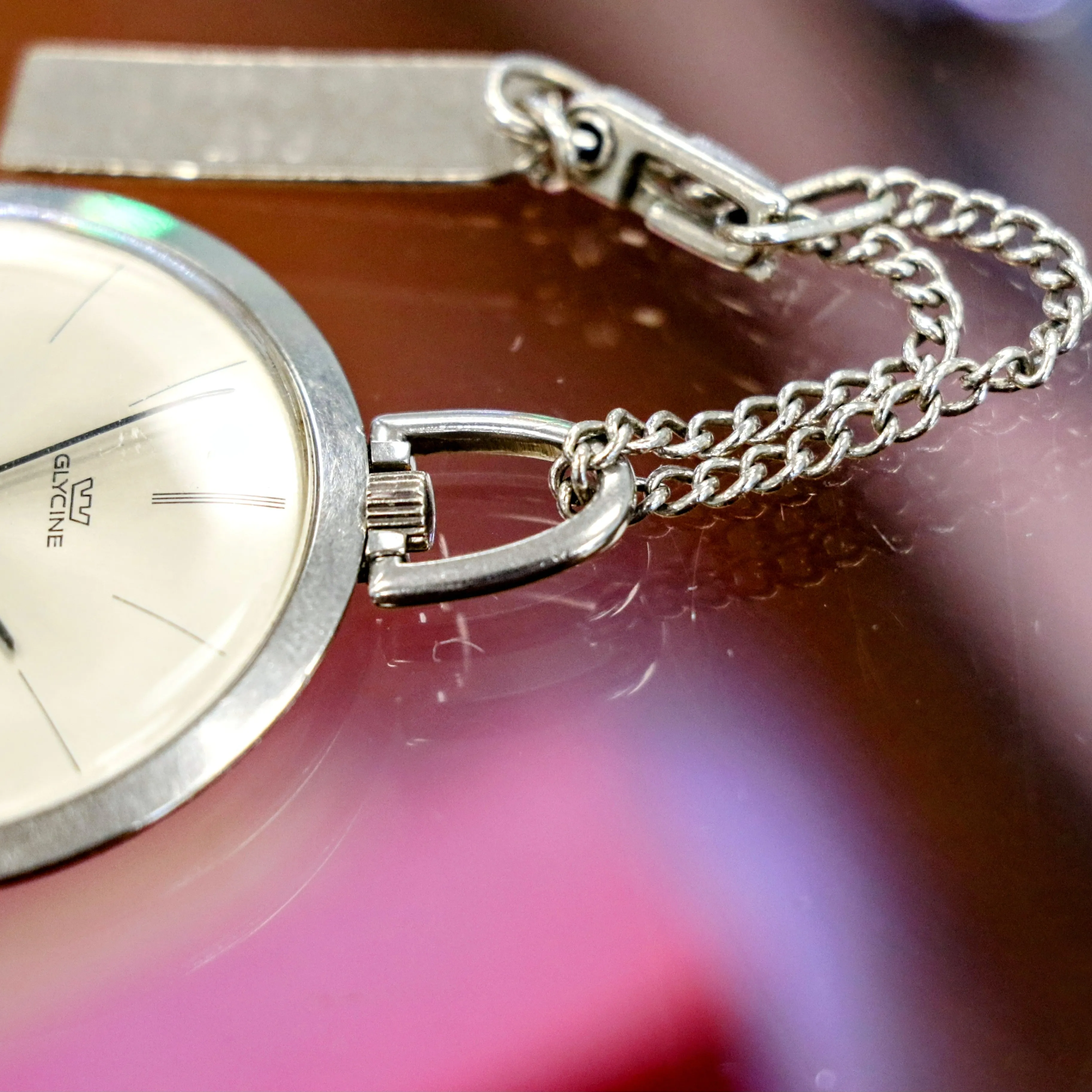 1950's GLYCINE Pocket Watch 17 Jewels Cal. AV 423 Swiss Made - ULTRA Thin w/PW Chain