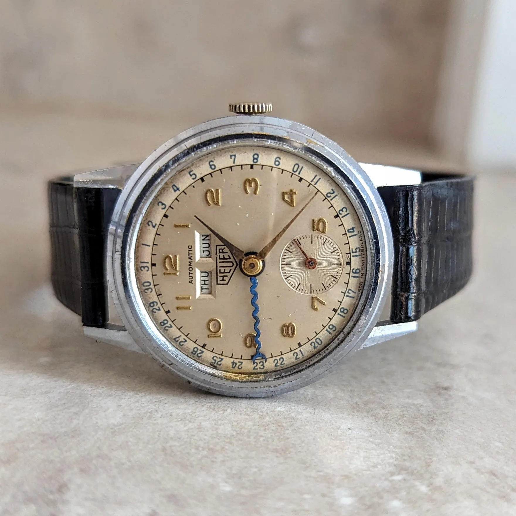 1950s HEUER Bumper Automatic Triple Calendar Wristwatch Ref. 1806 17 Jewels Vintage Watch