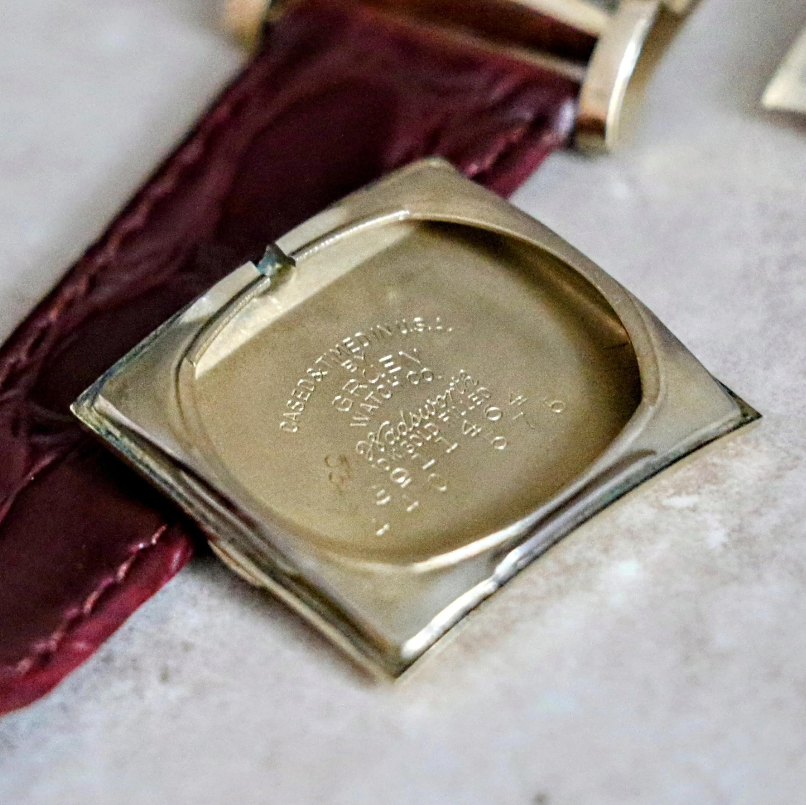GRUEN CURVEX Precision Watch Cal. 440 17 Jewels 10K GF Wristwatch