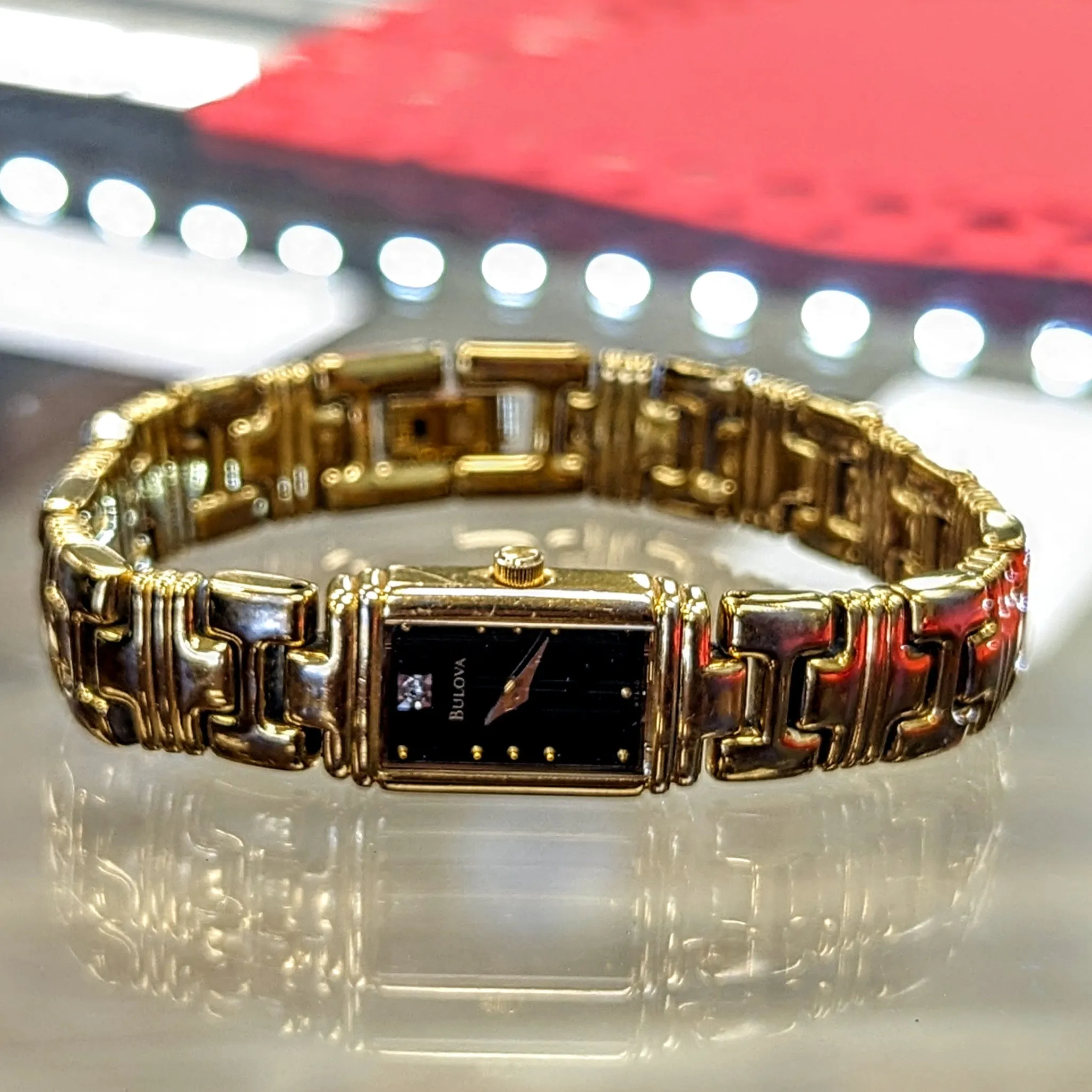 Ladies Bulova Watch Diamond Dial Quartz Wristwatch