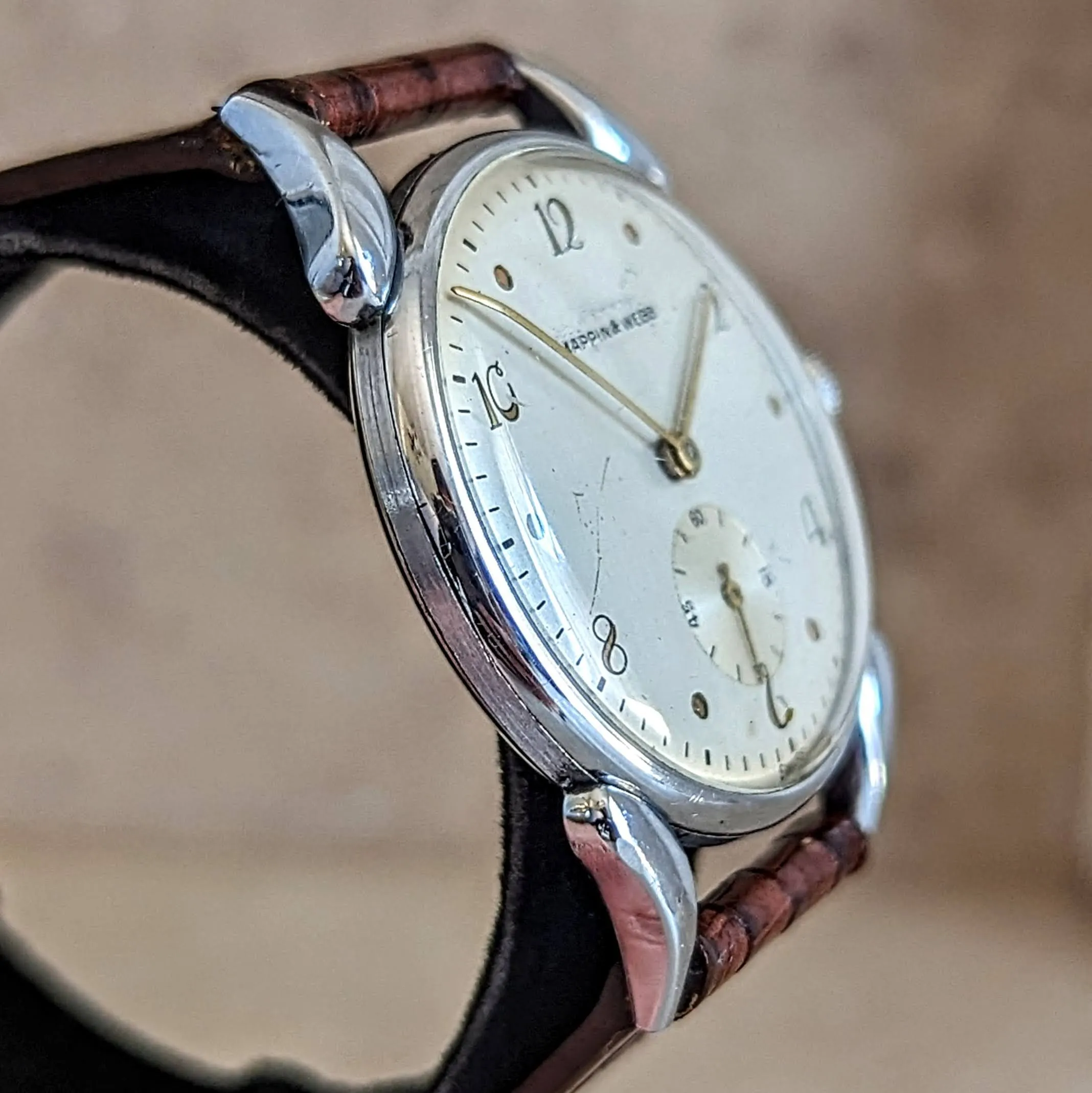 MAPPIN & WEBB 1940s Wristwatch by Parker Watch Co. 17 Jewels Cal. 11TS Swiss Made Watch