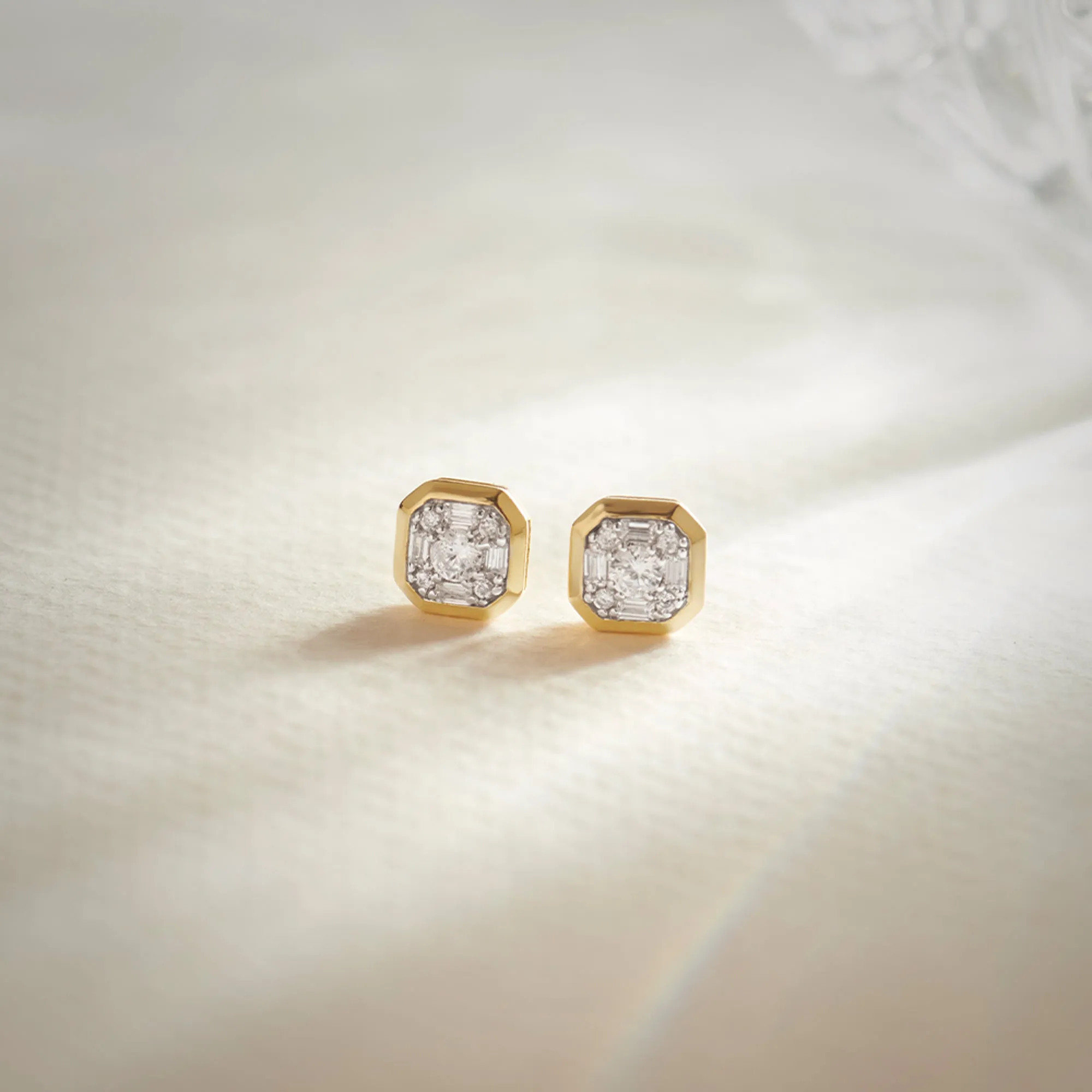 Octa Diamond Earrings